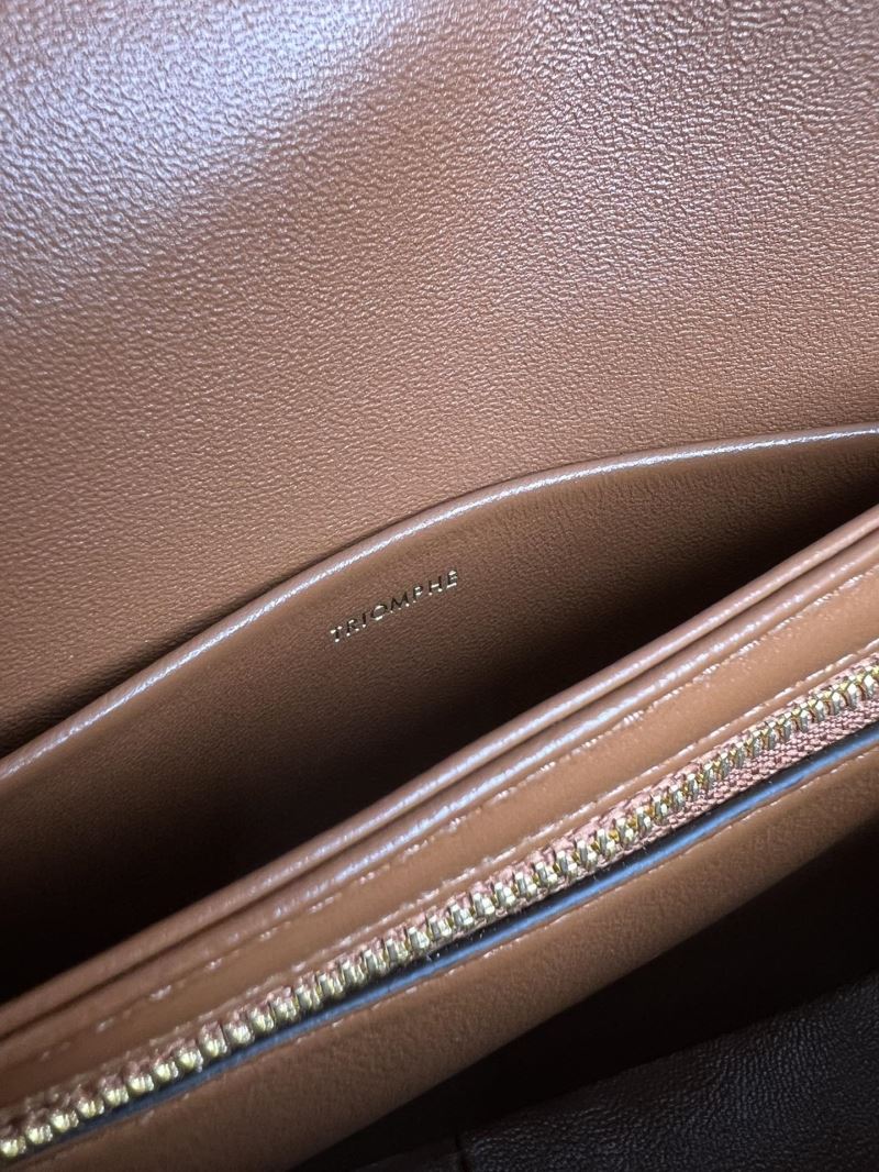 Ce1i*e triomphe bags